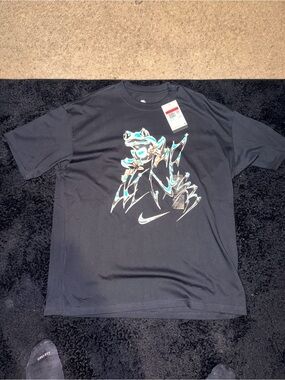 Nike Black Graphic Short Sleeve Tee with Multicolor Frog Design